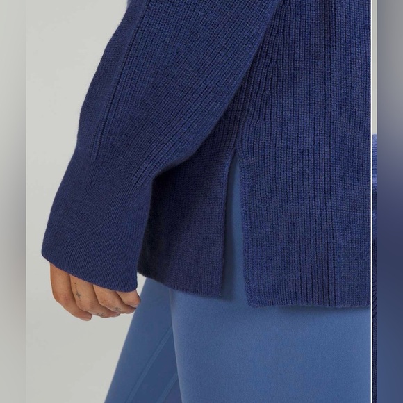 Lululemon women’s merino wool and cotton blended sweater - Picture 8 of 8